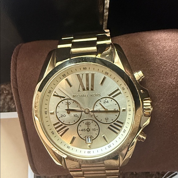 Michael Kors Gold Chronograph Watch - Picture 3 of 10